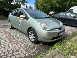 Toyota Prius II (2003-2009) 1.5 VVT-i Prestige 2008