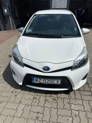 Toyota Yaris III (2011-2019) 2013
