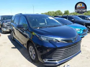 Toyota Sienna 2024