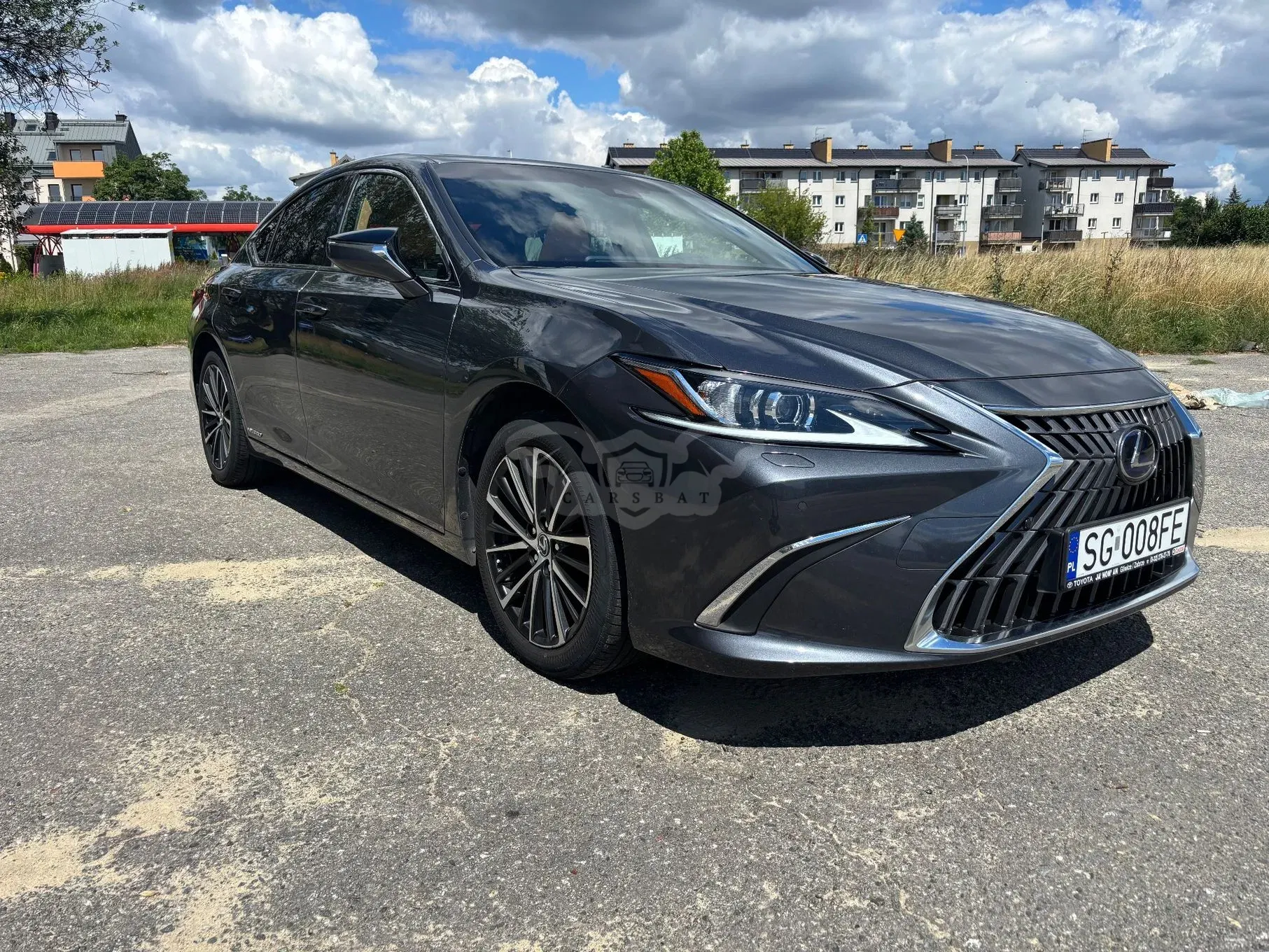 Lexus ES 300h Business Edition 2022