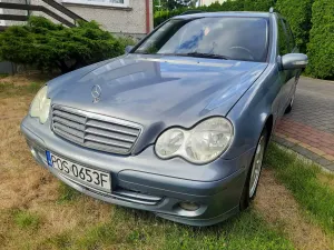 Mercedes-Benz C W203 (2000-2007) 200 CDI Classic 2005