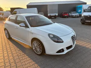 Alfa Romeo Giulietta 1.8 TBi 16V Quadrifoglio Verde 2011