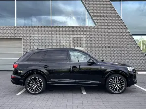 Audi Q7 II (2015-) 2026
