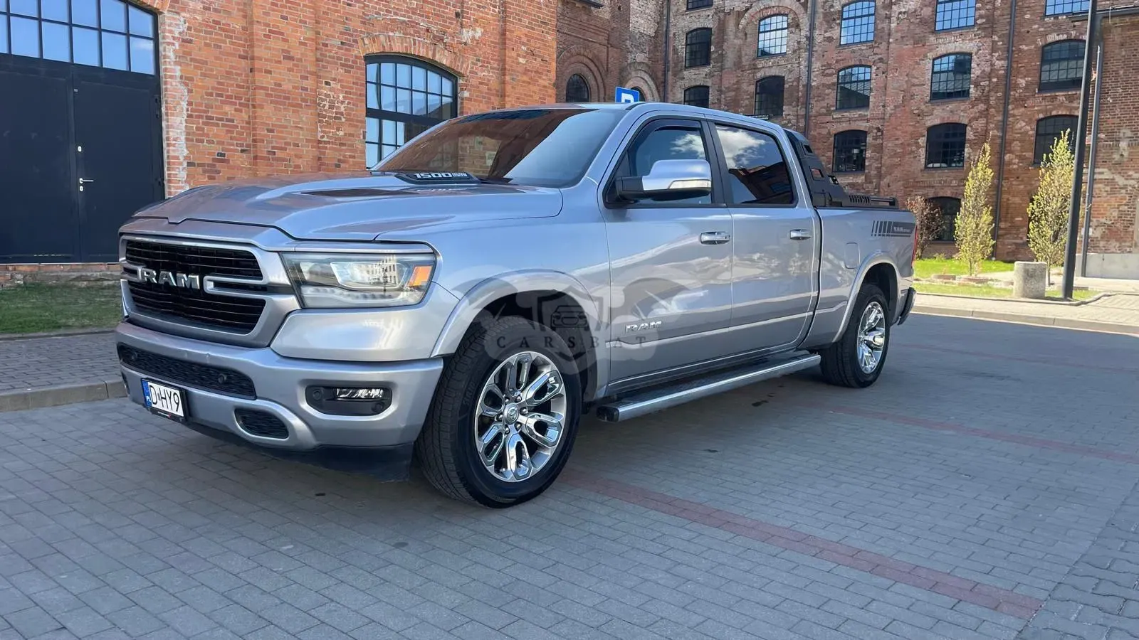 RAM 1500 5.7 Crew Cab Laramie 2021
