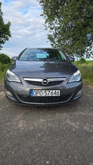 Opel Astra J (2009-2019) 1.4 T Cosmo 2010