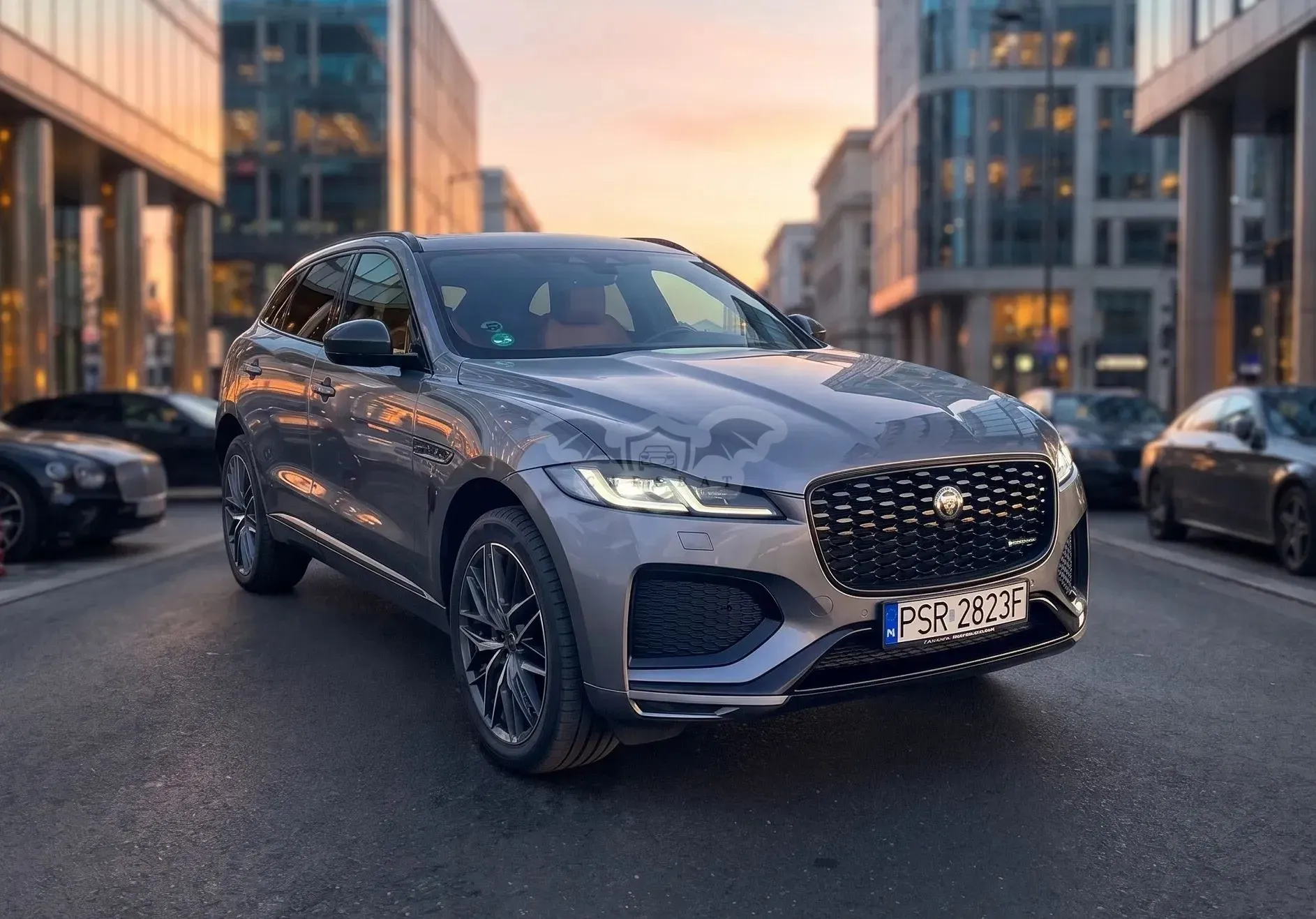 Jaguar F-Pace 3.0 D300 mHEV AWD R-Dynamic S 2022