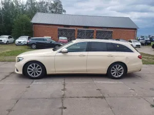 Mercedes-Benz E W213 (2016-2023) 200 d 2020