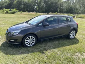 Opel Astra J (2009-2019) 1.4 Turbo 2013