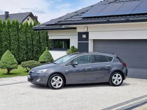 Opel Astra J (2009-2019) 1.7 CDTI DPF 150 Jahre 2012