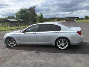 BMW 7 Series F01 (2008-2015) 750Li 2014