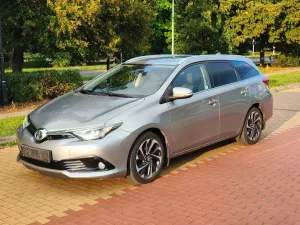 Toyota Auris II (2012-) 1.6 Comfort 2016