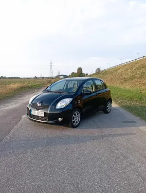 Toyota Yaris II (2005-2011) 1.3 Luna A/C 2008