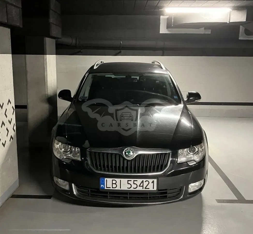 Skoda Superb II (2008-2018) 2.0 TDI Family DSG 2012