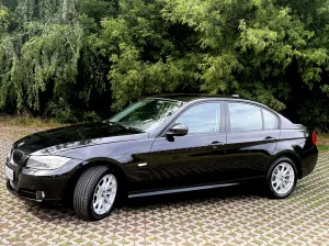BMW 3 Series E90/E91/E92/E93 (2005-2012) 318d 2010