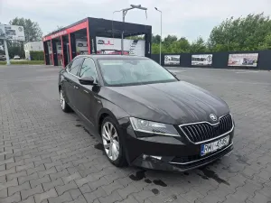 Skoda Superb III (2015-2023) 2.0 TDI L&K DSG 2017