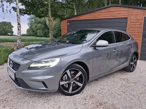 Volvo V40 II (2012-) D3 Drive-E Momentum 2019