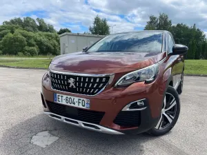 Peugeot 3008 II (2016-2024) PureTech 130 Stop & Start GPF Allure Business-Paket 2018