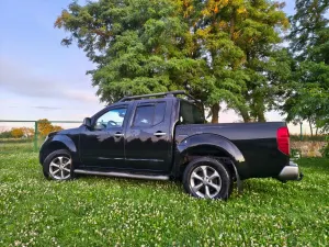 Nissan Navara 2.5 D XE Long EU5 2013