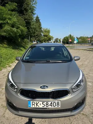 Kia Ceed II (2012-) 1.6 CRDi M DCT 2016