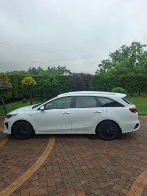 Kia Ceed III (2018-) 1.4 T-GDI S 2019