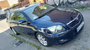 Toyota Avensis II (2003-2009) 2.0 D-4D Sol Premium 2008