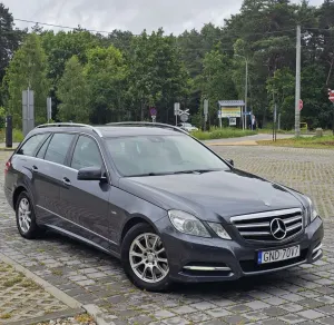 Mercedes-Benz E W212/W207 (2009-2016) 350 CDI BlueEff Avantgarde 2012