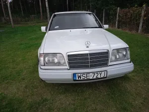 Mercedes-Benz E 1994