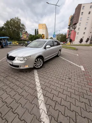 Skoda Superb II (2008-2018) 2.0 TDI Active DSG 2013