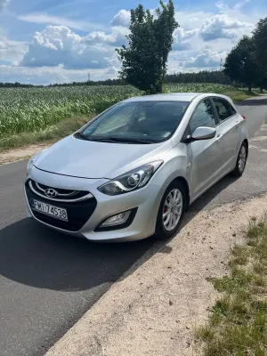 Hyundai i30 II (2012-2017) 1.4 CRDi Classic + 2013