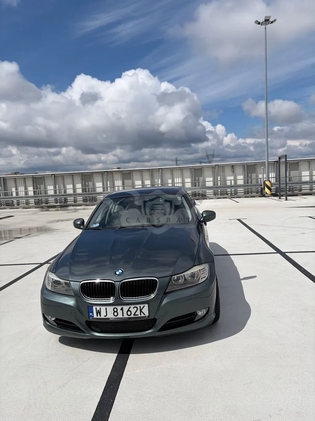 BMW 3 Series E90/E91/E92/E93 (2005-2012) 318i 2009