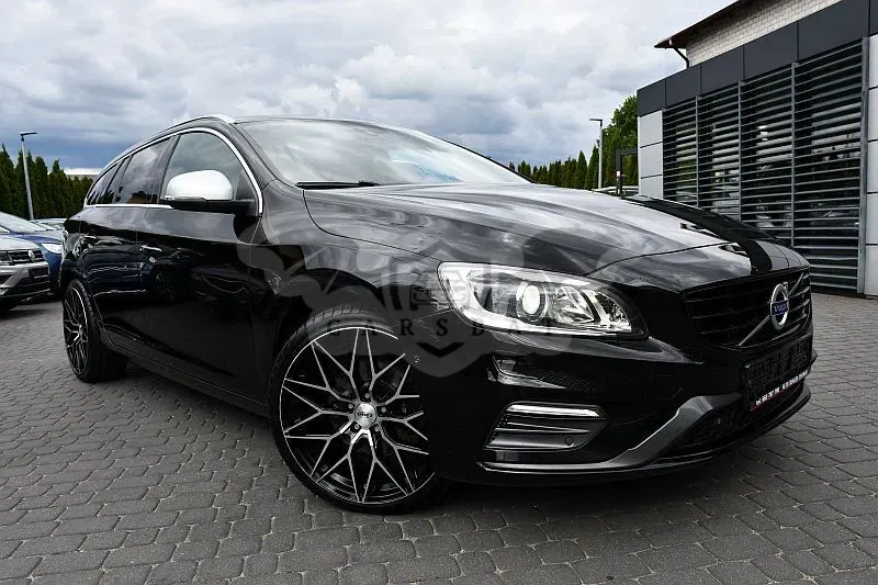Volvo V60 I (2011-2018) D4 Geartronic RDesign 2018