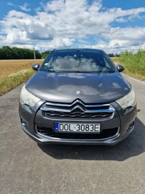 Citroën DS4 HDi 165 SportChic 2012