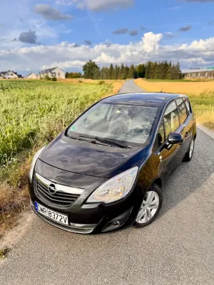 Opel Meriva II (2010-) 1.4 Ecoflex Start/Stop 150 Jahre 2012