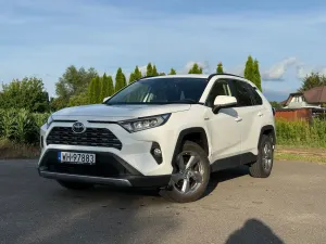 Toyota Rav4 V (2018-) 2.5 Hybrid Comfort 4x4 2021