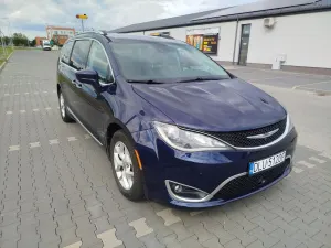 Chrysler Pacifica 2017