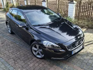 Volvo V40 II (2012-) 2012