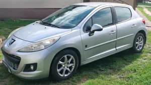 Peugeot 207 1.4 Trendy 2012