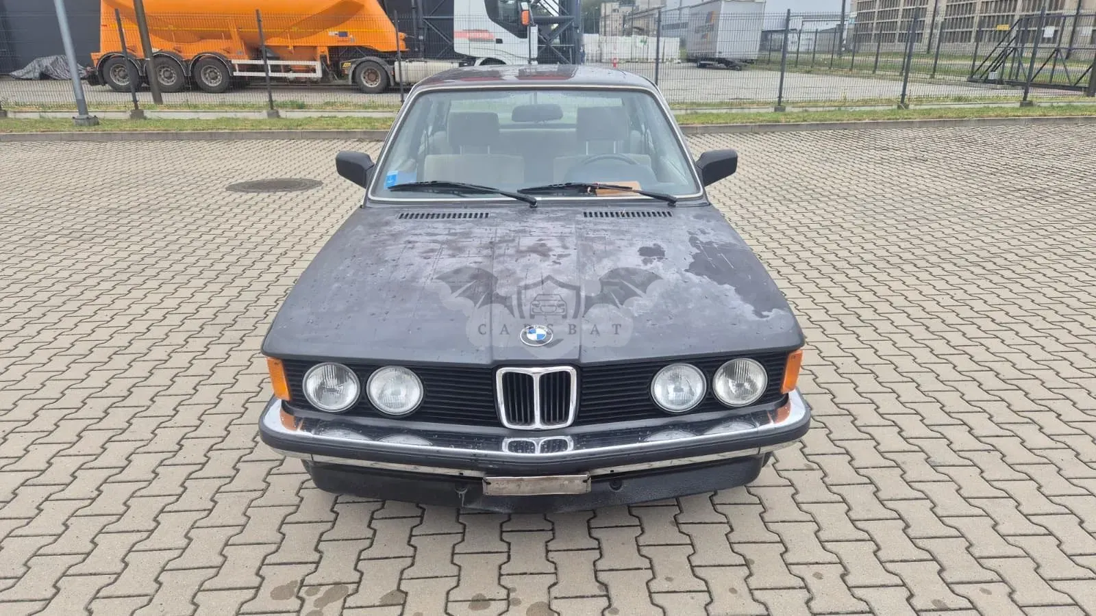 BMW i3 1982