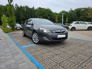 Opel Astra J (2009-2019) 2011