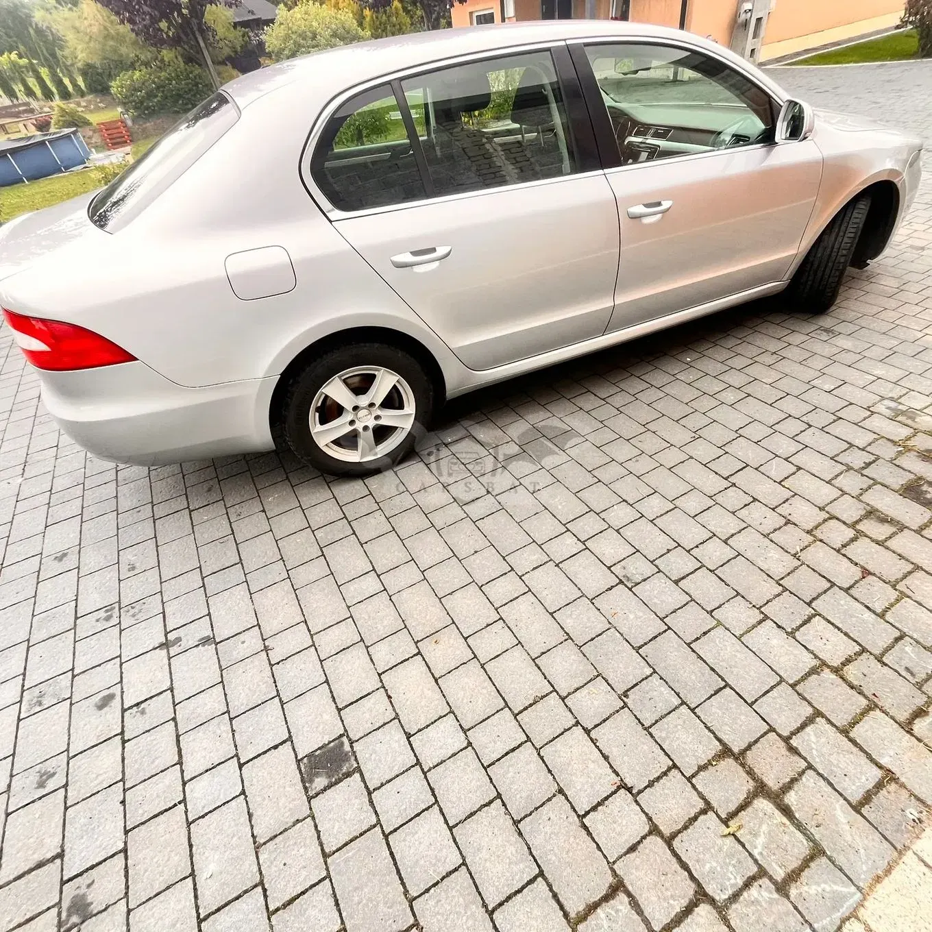 Skoda Superb II (2008-2018) 2.0 TDI Ambition 2013