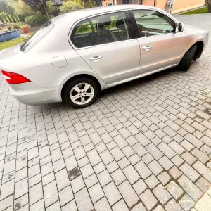 Skoda Superb II (2008-2018) 2.0 TDI Ambition 2013