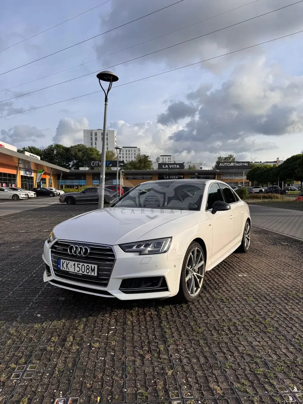Audi A4 B9 (2015-) 2.0 TFSI Quattro S tronic 2015