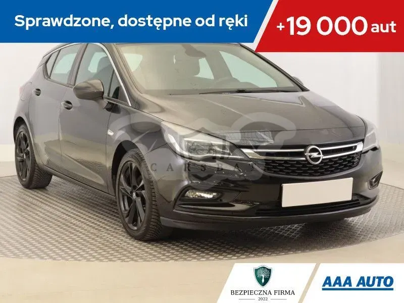 Opel Astra K (2015-2021) 2018