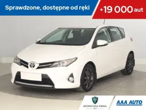 Toyota Auris II (2012-) 2014