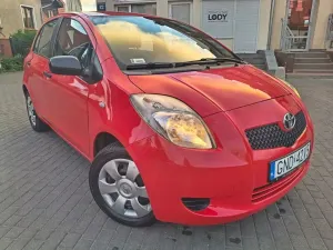 Toyota Yaris II (2005-2011) 1.0 VVT-i Team 2008