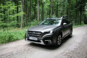 Subaru Outback VI (2020-) 2.5i Platinum (EyeSight) Lineartronic 2023