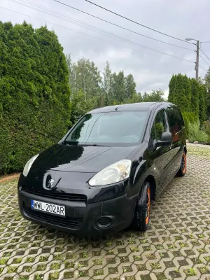 Peugeot Partner II (2008-2019) 1.6 HDi Presence 2012