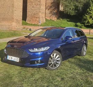 Ford Mondeo Mk5 (2014-) 2.0 TDCi Bi-Turbo Titanium PowerShift 2015