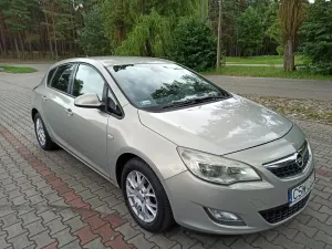 Opel Astra J (2009-2019) 1.6 2010