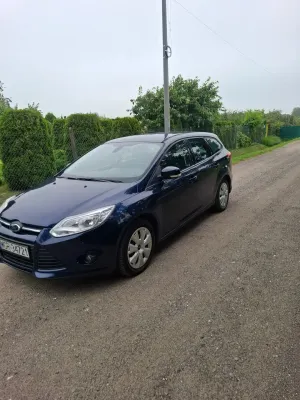 Ford Focus Mk3 (2010-2018) 1.6 Trend 2012